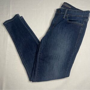 Levi’s Dark Wash Legging Jeans (12)